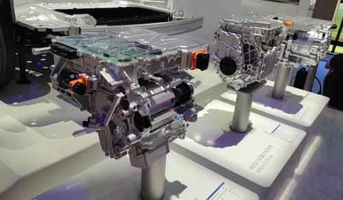 7月電機裝車量 比亞迪14.7萬臺 特斯拉5.6萬臺 匯川技術(shù)4.1萬臺